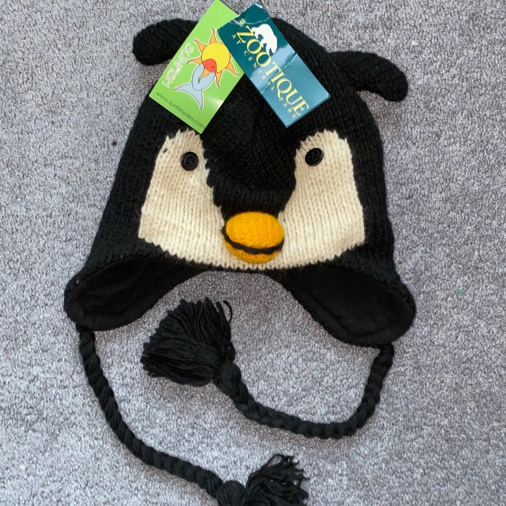 Penguin Central Park Zoo beanie 🐧